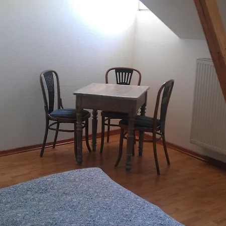 Stadt Coblenz מלון Fachbach